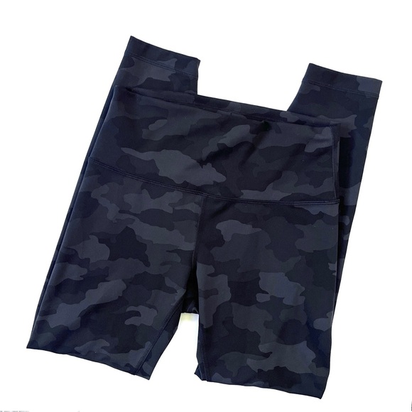 Lululemon Wunder Train High Rise 25" Leggings— Heritage 365 Camo Deep Coal Multi - Picture 3 of 8